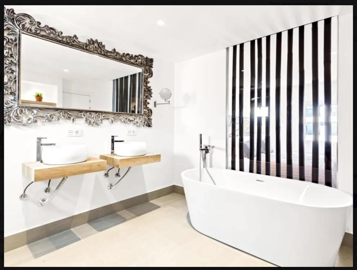 Puerto Banus Luxury Apartment Located In Harbor Μαρμπέλλα Εξωτερικό φωτογραφία